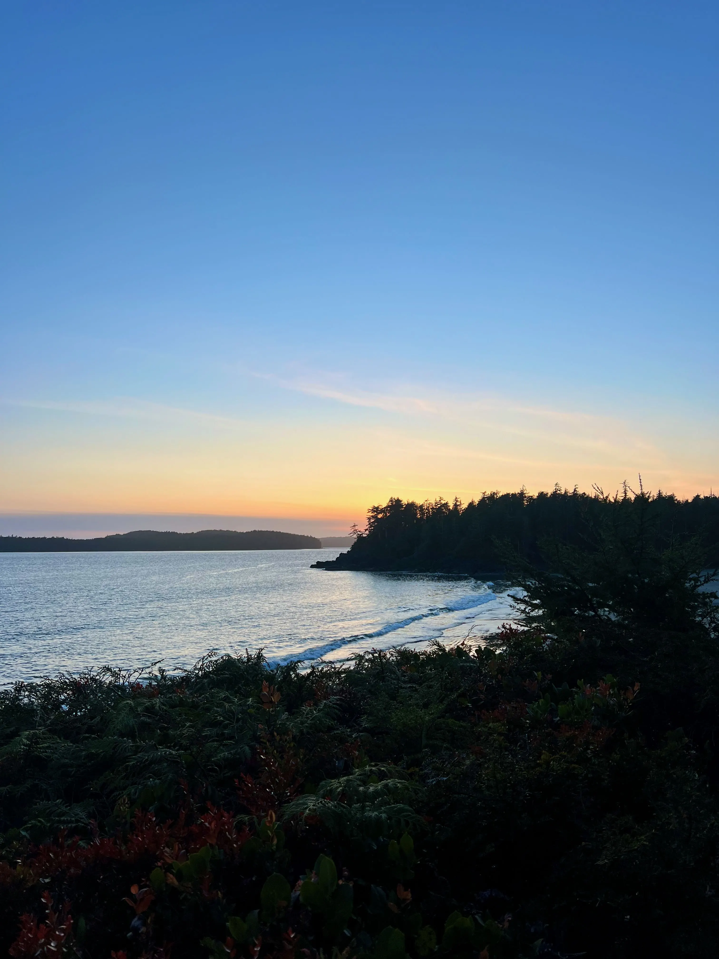Sunset over the Pacific Ocean in Tofino, Vancouver Island